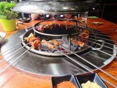 -炭虎子水浒烤肉(梦时代店)