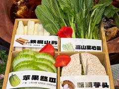 -三只耳冷锅鱼火锅(玉林店)