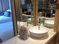 -阿瓦尼河滨曼谷酒店