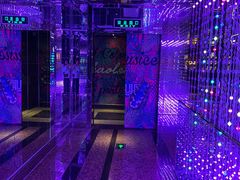 -好乐迪(张扬路八佰伴店)