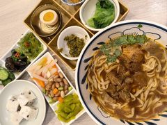 -康师傅私房牛肉面(马泉营奥莱店)