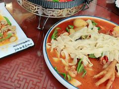 -撒拉人家.酸菜牦牛肉火锅