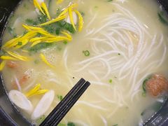 -维笙望湖·天膳源蒙自过桥米线