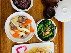 -雪梅月子中心(华侨城店)