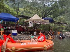 -雅鲁激流探险漂流