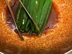 -海派悦庭·海胆烧麦·新融合菜(凯德广场店)