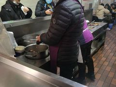 -芳婆糕团店(王府大街店)