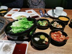 -黑牛黑猪烤肉专门店(万象城店)