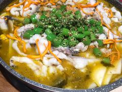 -山城外·非遗酸菜鱼(财富中心店)