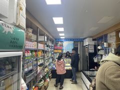 -正飞鲜奶(吐鲁番路店)