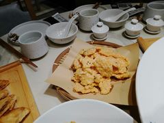 咸蛋黄焗锅巴-渔语鱼酸菜鱼新川菜(来福士店)
