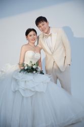 -雪中彩影婚纱摄影·微光艺术中心