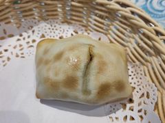 馕坑烤包子-巴扎美食·新疆菜·西域歌舞表演餐厅(新疆大厦店)