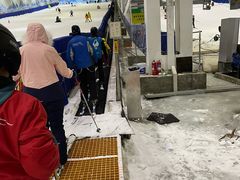 -乔波室内滑雪场