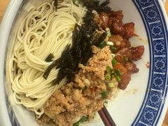 -沪西老弄堂面馆(定西路店)