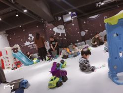 -MINI MARS KIDS CLUB亲子家庭中心(长宁天山店)