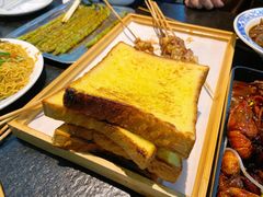 烤面包片-李阔手抓龙虾(徐水店)