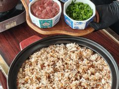 -连鹭海鲜·海肠捞饭·海胆饭(星海店)