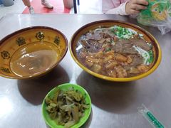-花溪牛肉粉(八鸽岩店)