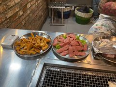 -马路牙子烧烤音乐酒馆(望京店)
