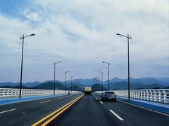 -千岛湖忆湖度假酒店(中心湖景区店)
