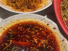 -初蓉丨遇见新川菜(亲贤街荣耀店)