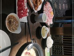 -呷哺呷哺(松江开元店)