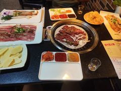 -牛味道炭火烤肉(湖前总店)