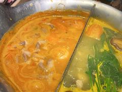 -湊湊火锅·茶憩(打浦桥日月光店)