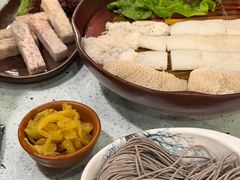 -烹然四季椰子鸡火锅(团结湖总店)