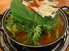 土豆排骨火锅-喇喇排骨火锅·传统韩式脊骨汤(望京西园总店)