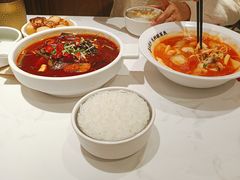 -渝是乎酸菜鱼(龙旗购物中心店)