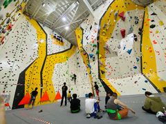 -问山MountQuest攀岩馆