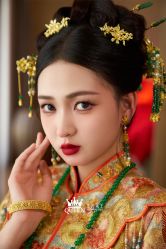 点击看大图 -艾拉·女王婚纱礼服馆