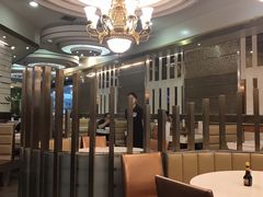 -香港新发烧腊茶餐厅(万象店)