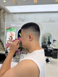 -苏奇发型·烫发染发