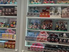 -名创优品(山东青岛华润万象城店)