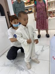 -芳妮豆丁儿童摄影（7城16年品牌）(积玉桥店)