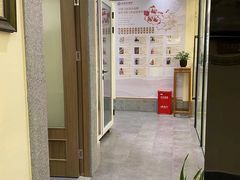 -秦汉胡同书法国画古筝围棋书院(漕宝日月光分馆)