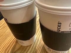 -星巴克臻选(周浦万达店)