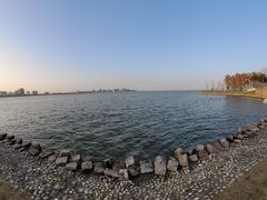 -上海滴水湖皇冠假日酒店
