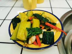 -晓彭肥肠鸡·泡椒鸡火锅(水木天地店)