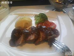 Camera_20110629_183-华厦大酒店·桃源西餐厅·自助餐