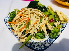 素拼-后卫寨猫耳朵(凤城三路店)