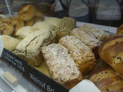核桃布里欧修-WHEAT&BAKER-麥(凯德来福士店)