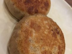 -清真吴记门钉肉饼·喜多利