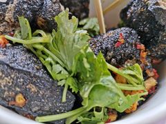 -黑色经典臭豆腐·湖南特产(坡子街店)