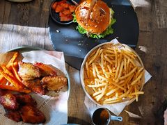 -HIGH FIVE哈福手工汉堡(桂林路店)