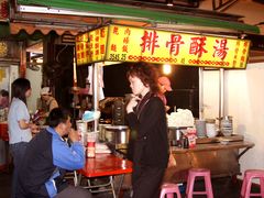 大堂-六合夜市