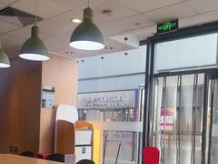 -麦当劳(三亚凤凰机场店)